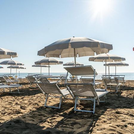Hotel Athena Λινιάνο Σαμπιαντόρο Εξωτερικό φωτογραφία