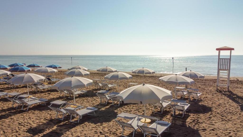 Hotel Athena Λινιάνο Σαμπιαντόρο Εξωτερικό φωτογραφία